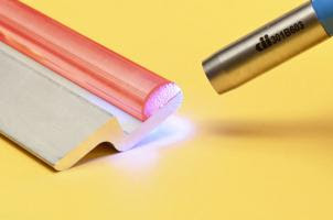 master bond UV15DC80